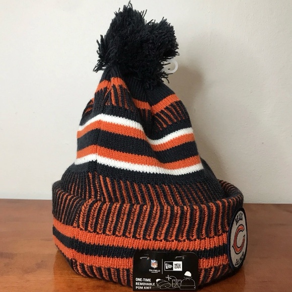 Chicago Bears Men's New Era NFL Sideline Home Official Fleece Lined Pom Beanie - Picture 5 of 9